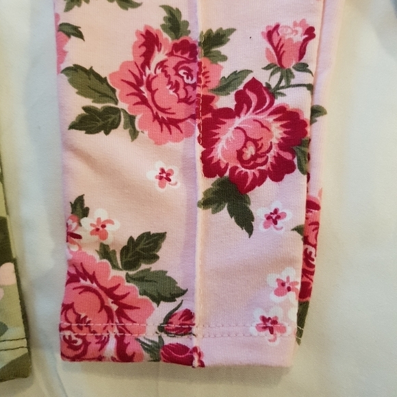 Garanimals girls 12 months pull on pants, 2 pairs new - Picture 4 of 5